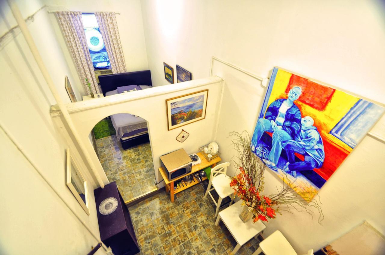 Chelsea Art Albergue *